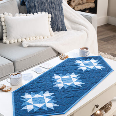 A Very Merry Quilted Christmas Book - The Art of Home - Jacquelynne Steves