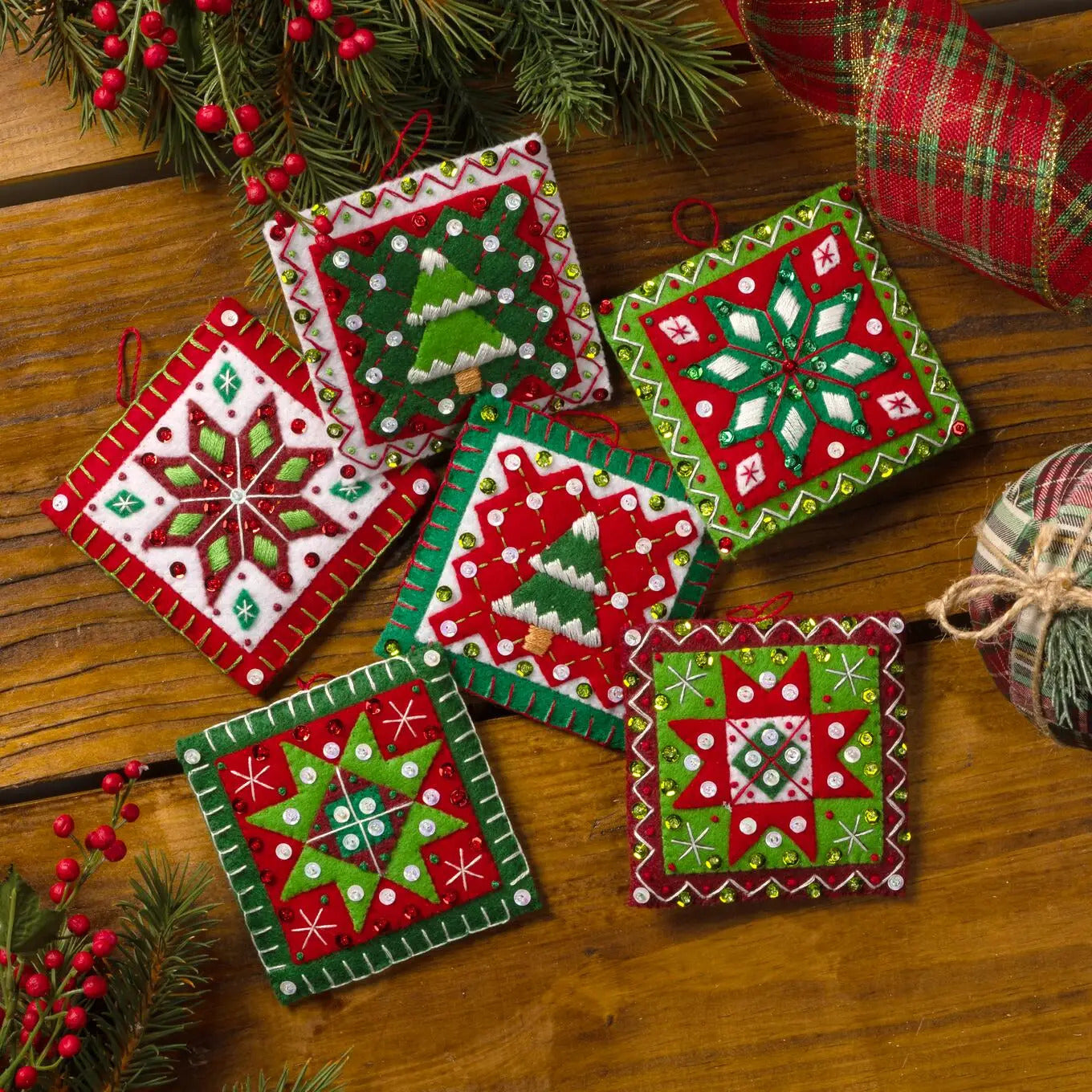 Holiday Quilt Squares Felt Ornament Kit - The Art of Home - Jacquelynne Steves