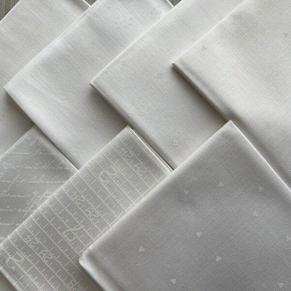 Light's On! Fat Quarter Fabric Bundle - The Art of Home - Jacquelynne Steves