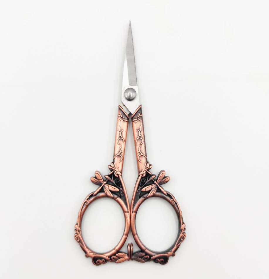 Vintage Style Embroidery Scissors - The Art of Home - Jacquelynne Steves