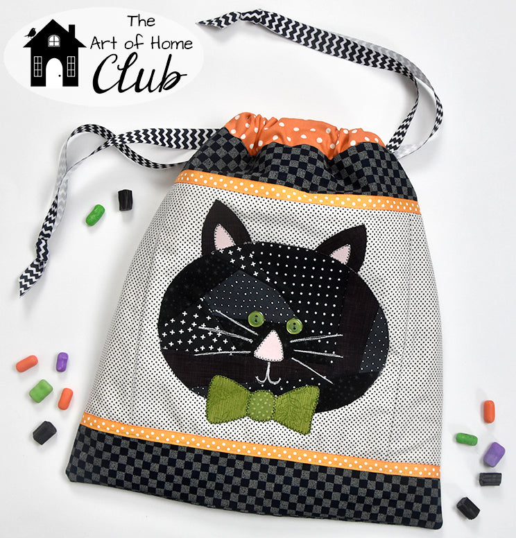 Scrappy Fall – cat drawstring tote – The Art of Home Club