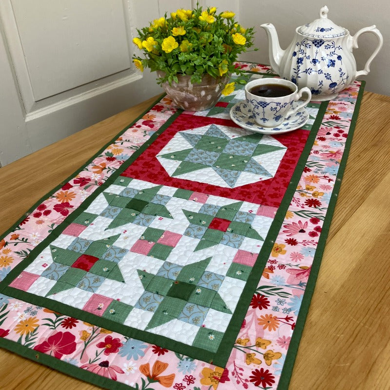 Sweet Sparkler Table Runner Kit - The Art of Home - Jacquelynne Steves