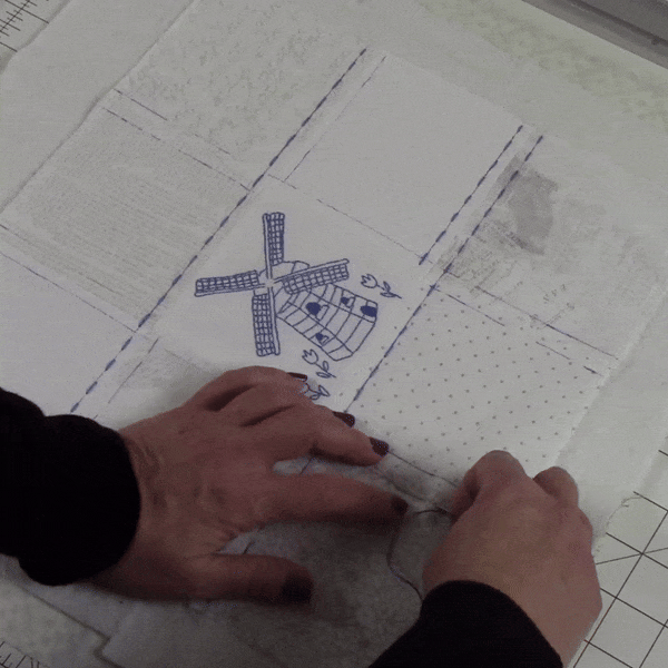 Delft Mug Rug Applique Workshop - The Art of Home - Jacquelynne Steves