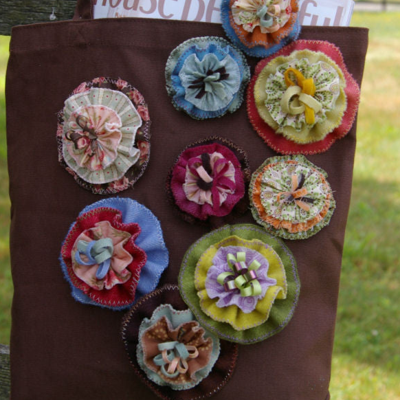Ruffled Flower Pin Pattern - Jacquelynne Steves