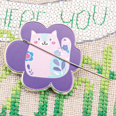 Floral Kitty Needle Minder - Jacquelynne Steves