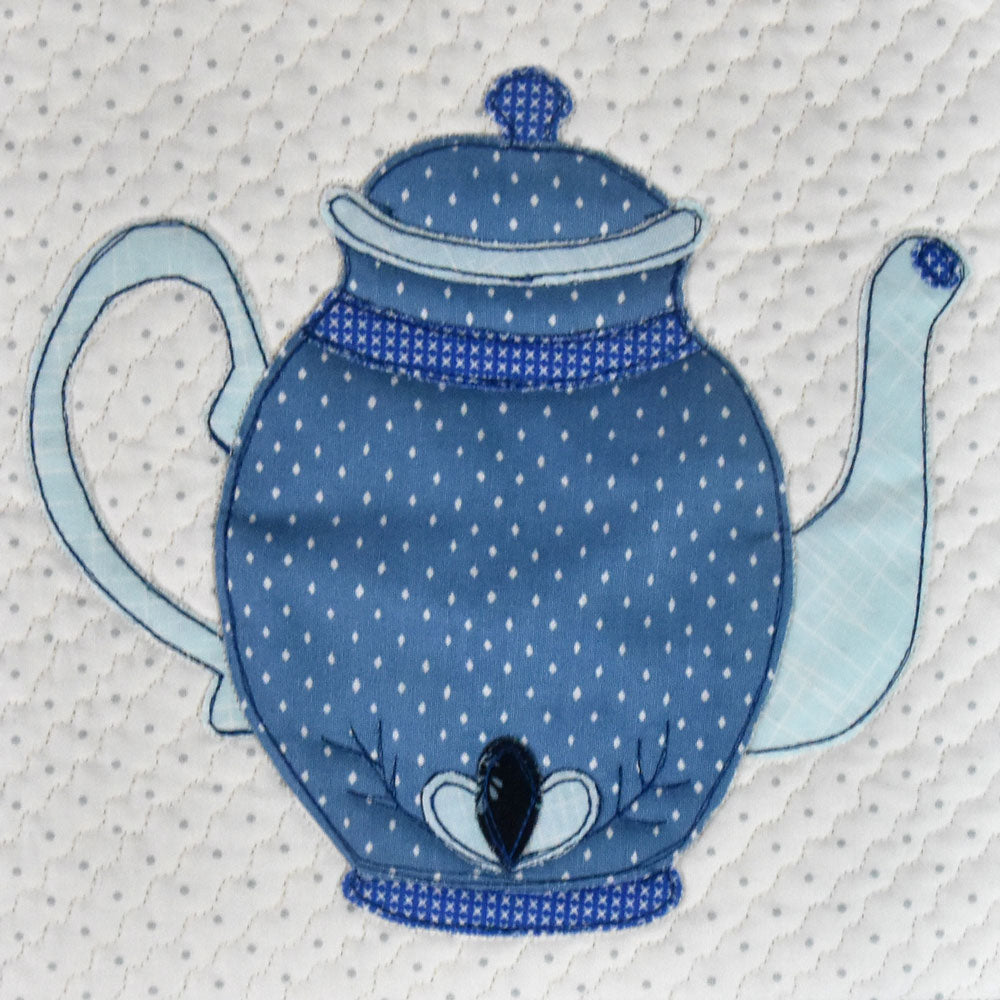 Delft Mug Rug Applique Workshop - The Art of Home - Jacquelynne Steves
