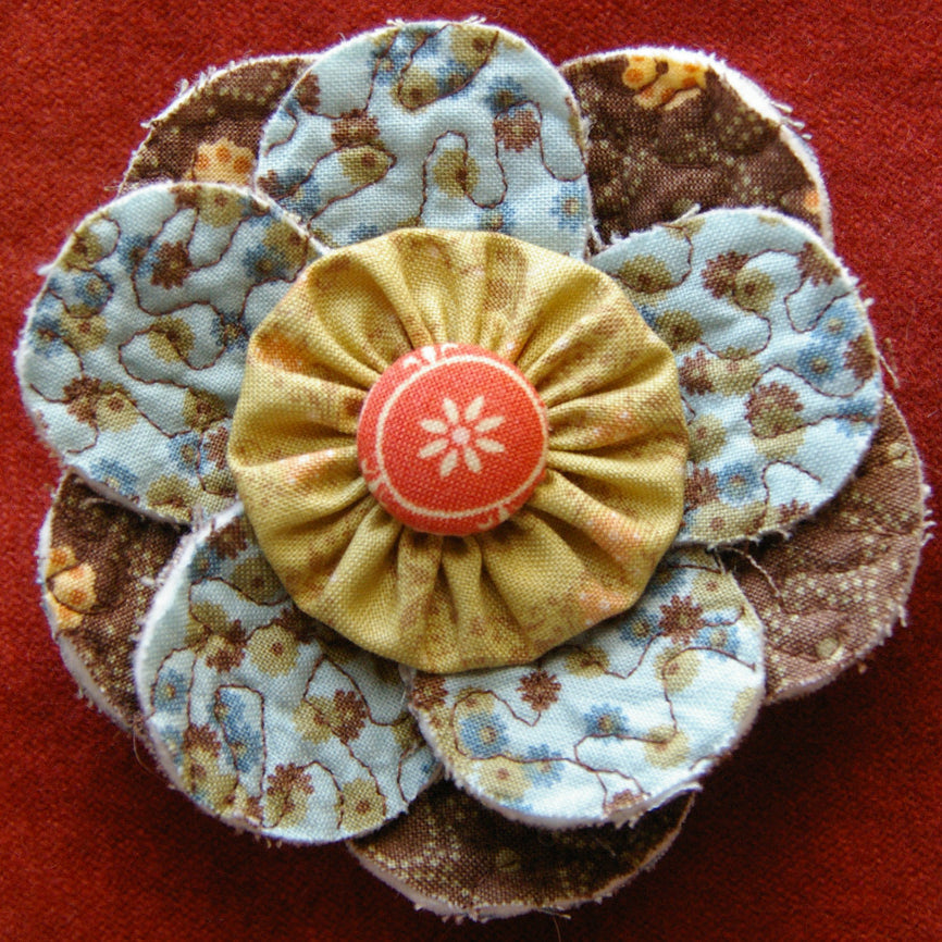 Scrappy Quilt-y Flower Pin Pattern - Digital - Jacquelynne Steves