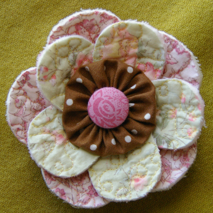 Scrappy Quilt-y Flower Pin Pattern - Digital - Jacquelynne Steves