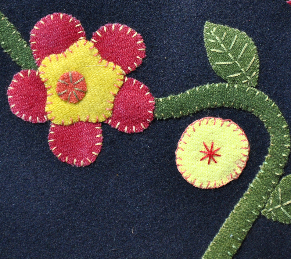 Savannah Wool Table Runner Pattern - Digital - Jacquelynne Steves