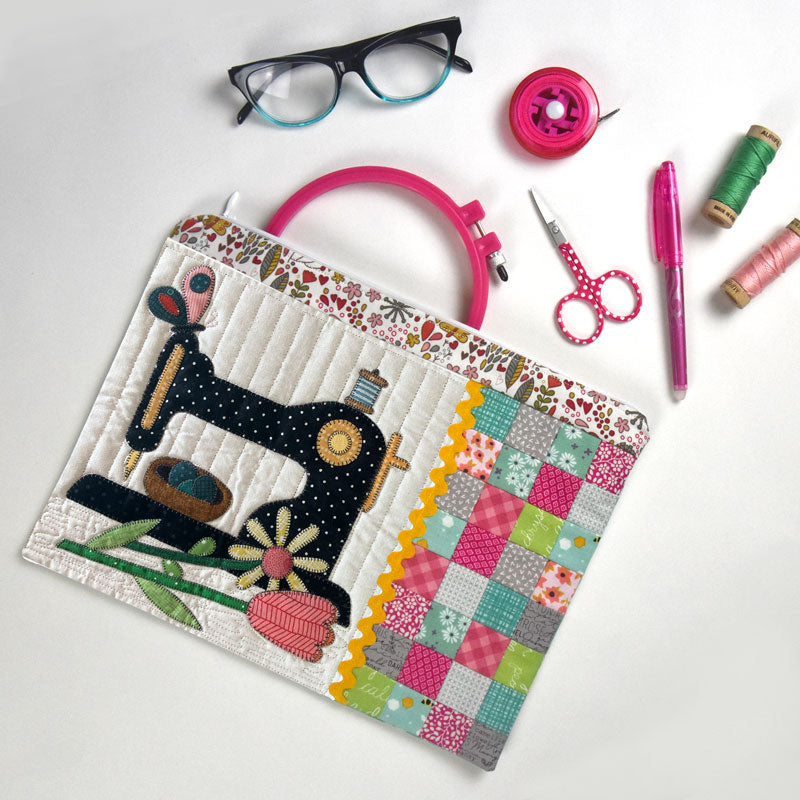 I Love Sewing – zipper pouch – The Art of Home Club