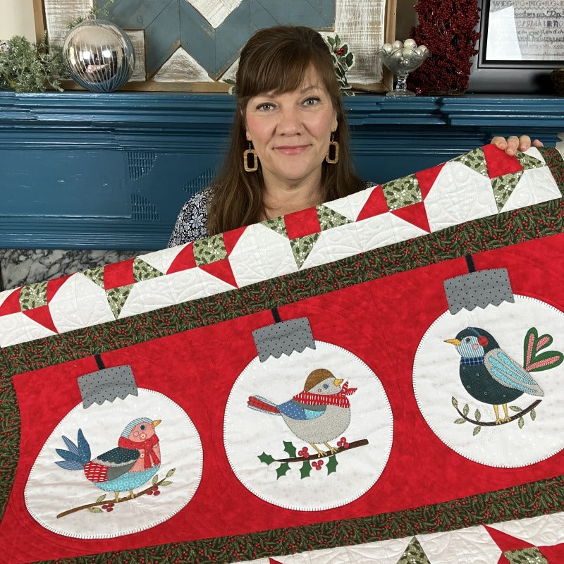 Winter Birdie Baubles – quilt with Jacquelynne – The Art of Home Club