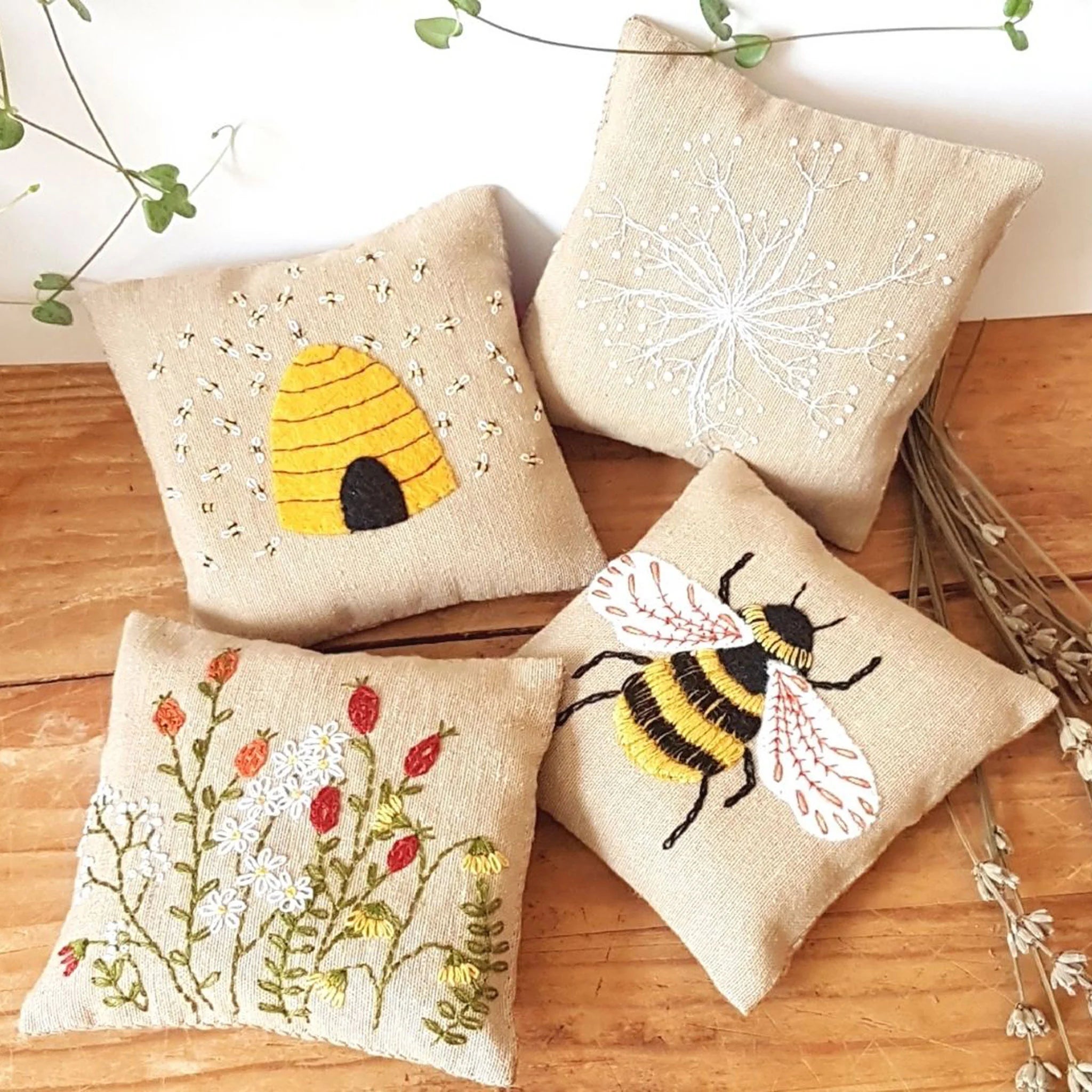 Linen & Lavender Sachets or Pin Cushion Embroidery Kit - Bees - Jacquelynne Steves